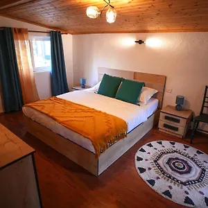Grandpa House-attic App 4 Tirana